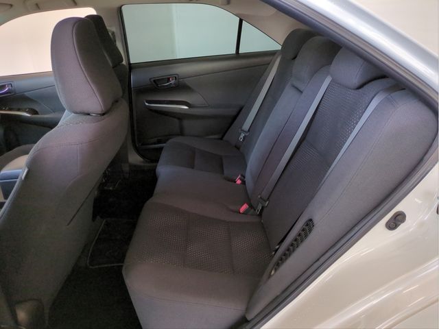 TOYOTA CAMRY HYBRID 2012 Image 31