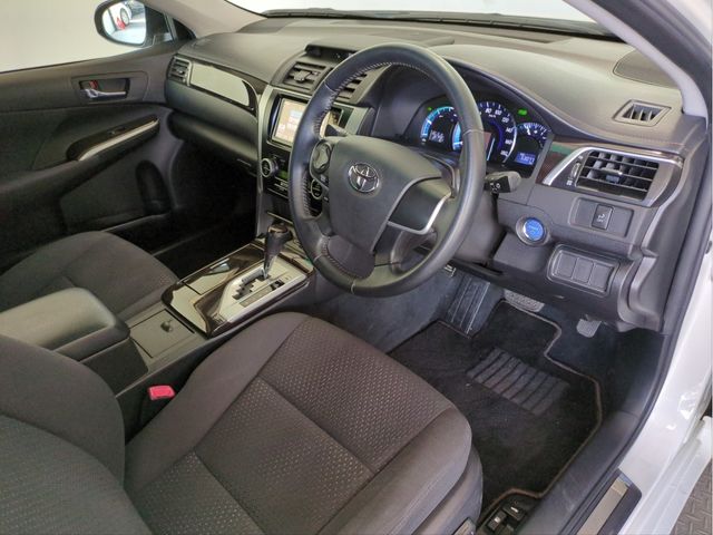 TOYOTA CAMRY HYBRID 2012 Image 31