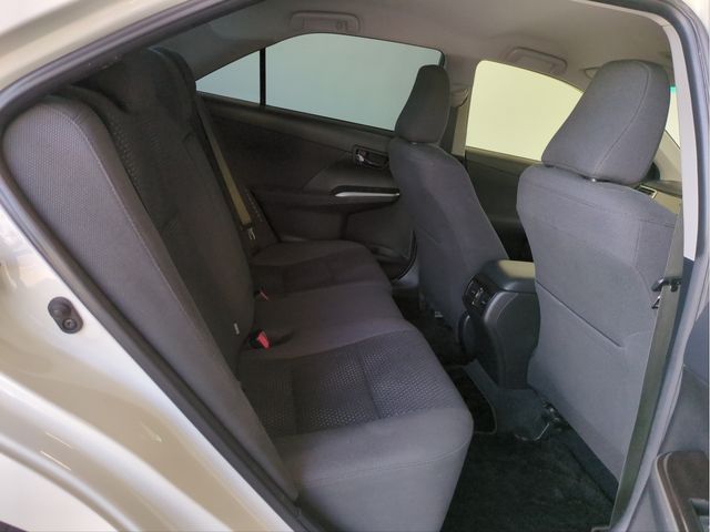 TOYOTA CAMRY HYBRID 2012 Image 31