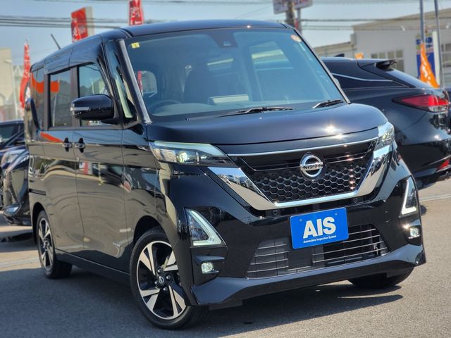 NISSAN ROOX 2023 Image 31