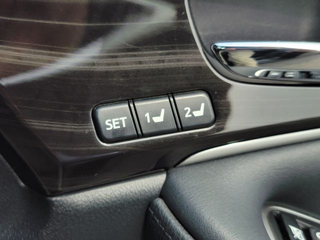 TOYOTA CROWN SEDAN HYBRID 2017 Image 31