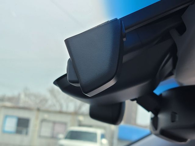 TOYOTA CROWN SEDAN HYBRID 2017 Image 31