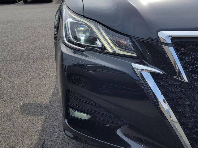 TOYOTA CROWN SEDAN HYBRID 2017 Image 31