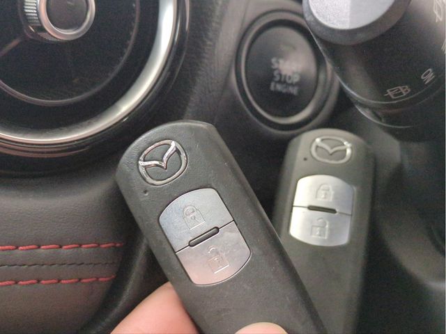 MAZDA DEMIO 2014 Image 31