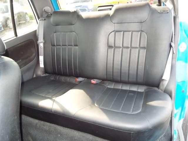 DAIHATSU MIRA GINO 2002 Image 31