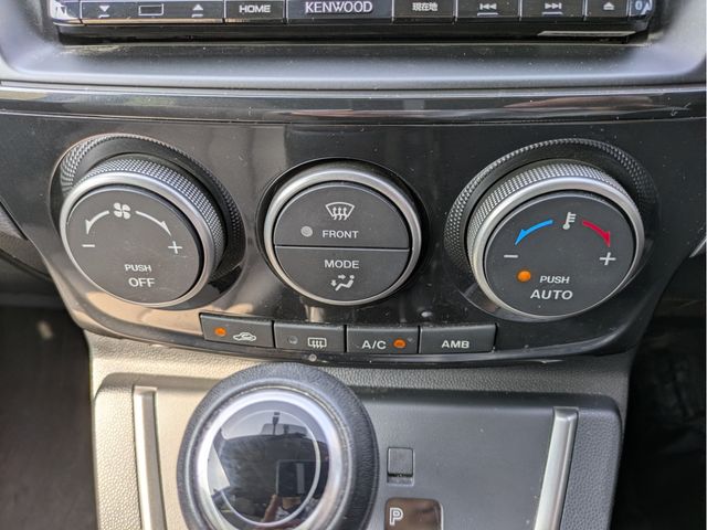 MAZDA PREMACY 2015 Image 31