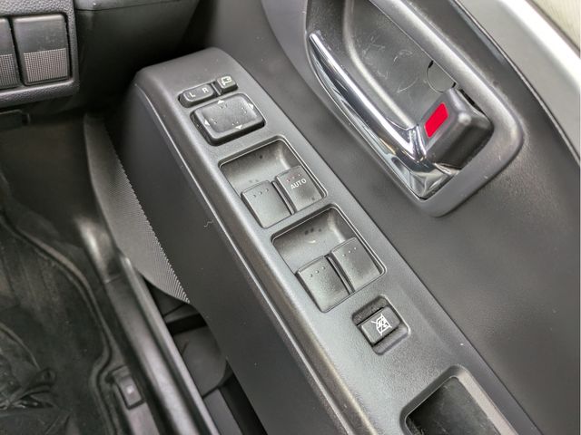 MAZDA PREMACY 2015 Image 31