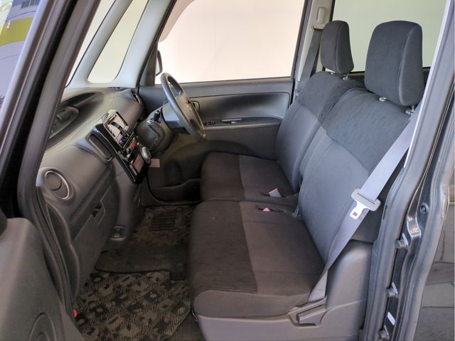 DAIHATSU TANTO CUSTOM 2013 Image 31