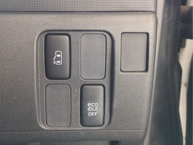 DAIHATSU TANTO CUSTOM 2013 Image 31