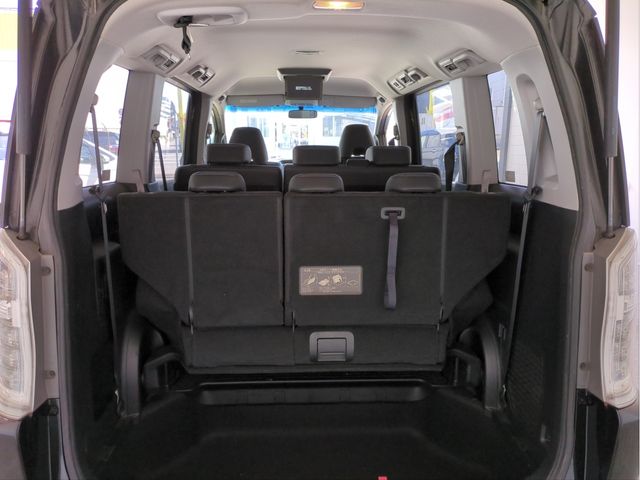 HONDA STEPWAGON SPADA 2013 Image 31