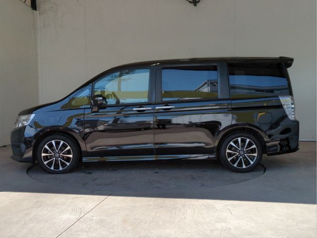 HONDA STEPWAGON SPADA 2013 Image 31