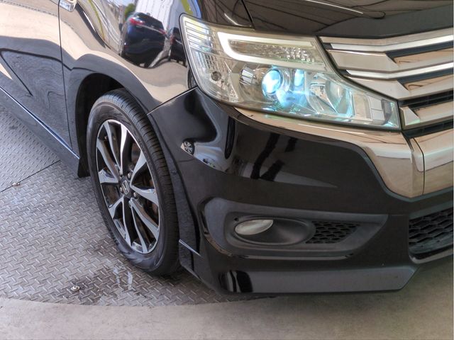 HONDA STEPWAGON SPADA 2013 Image 31