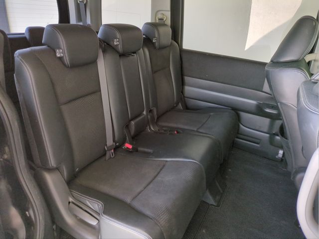 HONDA STEPWAGON SPADA 2013 Image 31