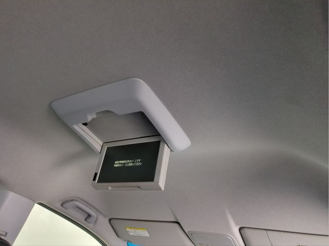 HONDA STEPWAGON SPADA 2013 Image 31