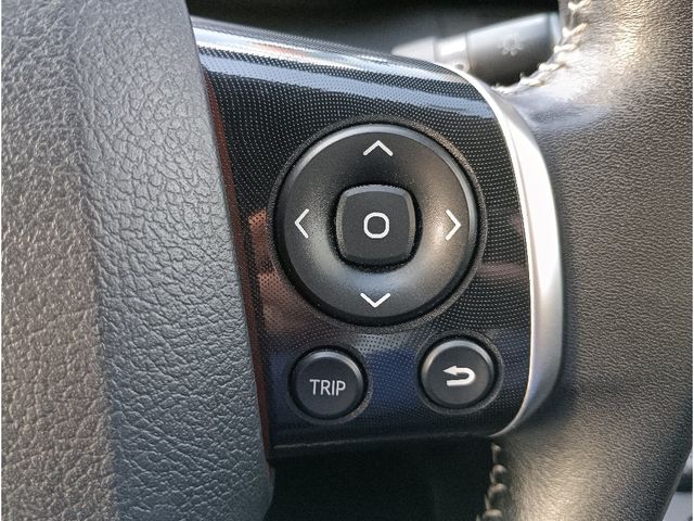 TOYOTA SIENTA HYBRID 2015 Image 31