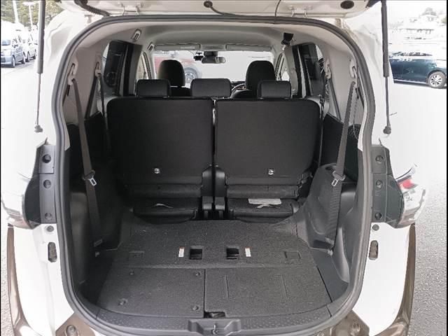 TOYOTA SIENTA HYBRID 2015 Image 31