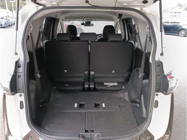 TOYOTA SIENTA HYBRID 2015 Image 31