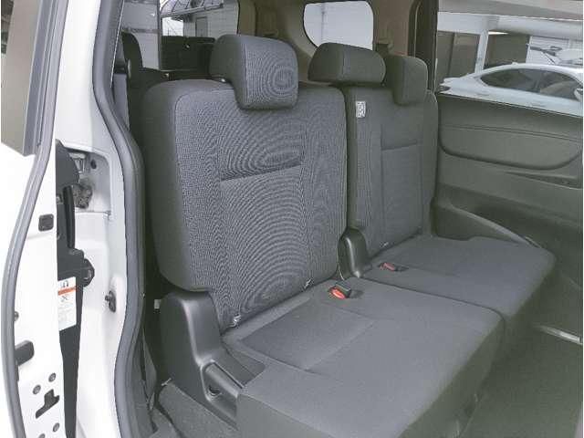 TOYOTA SIENTA HYBRID 2015 Image 31