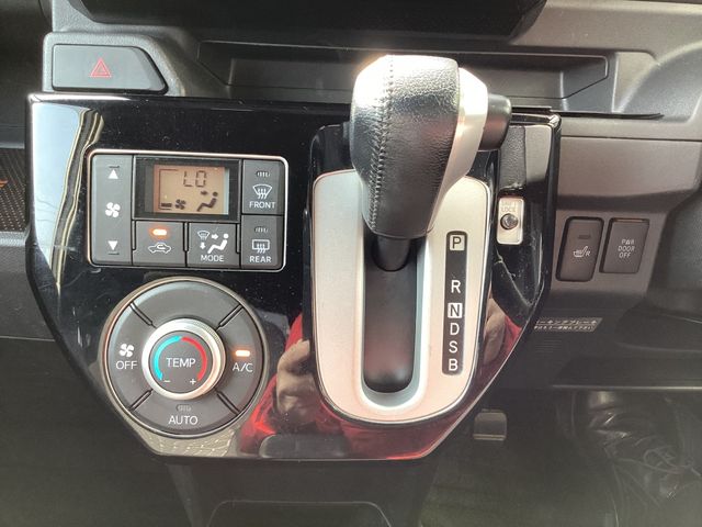 DAIHATSU WAKE 4WD 2014 Image 31