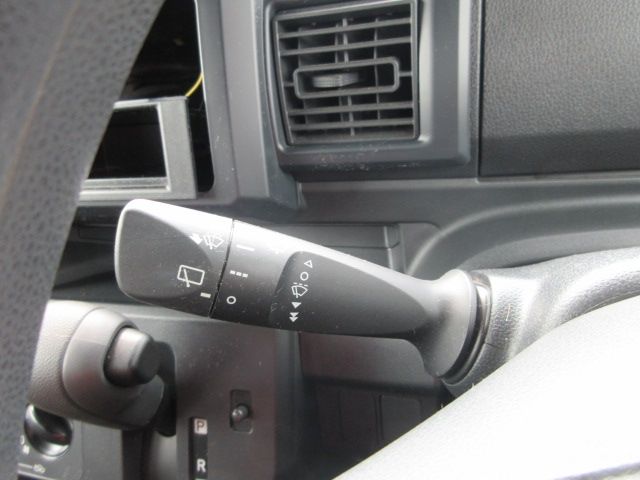 DAIHATSU WAKE 2016 Image 31