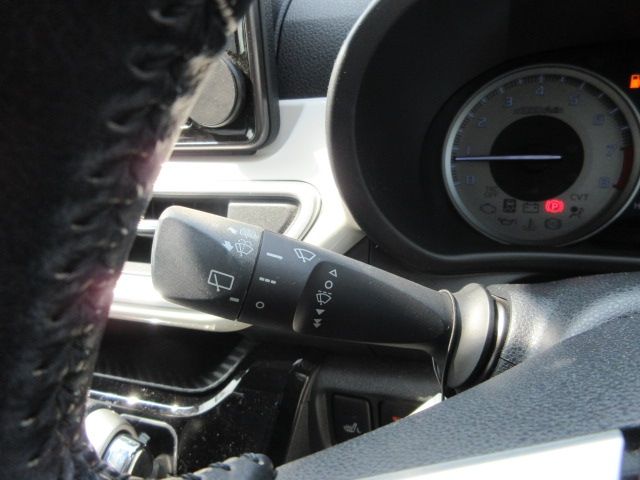 DAIHATSU CAST ACTIVA 2017 Image 31