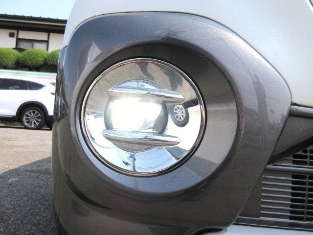 DAIHATSU CAST ACTIVA 2017 Image 31