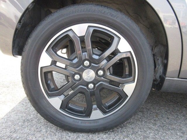 DAIHATSU CAST ACTIVA 2017 Image 31