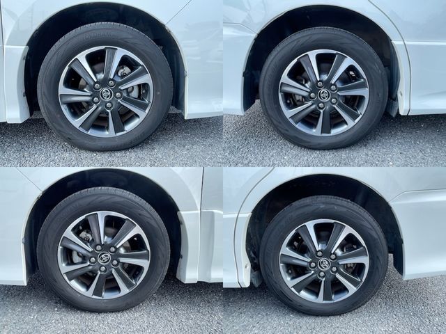 TOYOTA NOAH 2018 Image 31