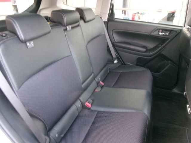 SUBARU FORESTER 2015 Image 31