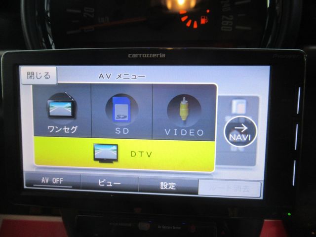 BMW MINI COOPER D CR 2015 Image 31