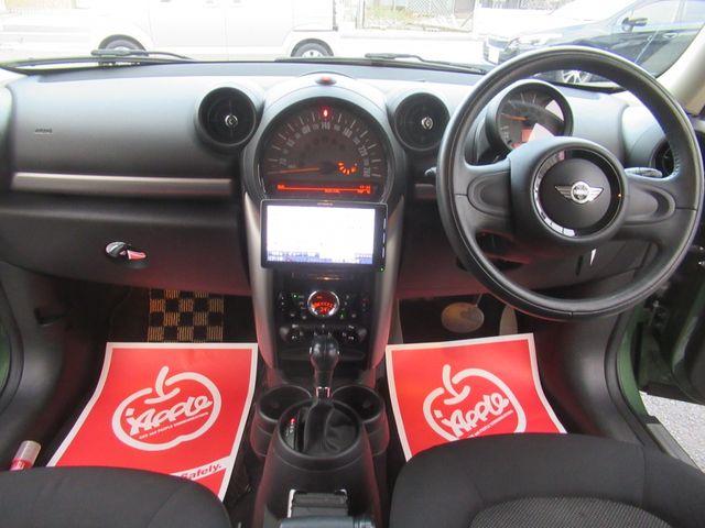 BMW MINI COOPER D CR 2015 Image 31