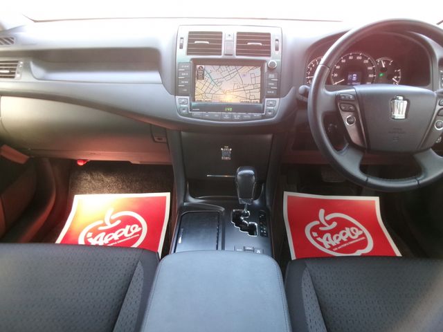 TOYOTA CROWN SEDAN 2009 Image 31