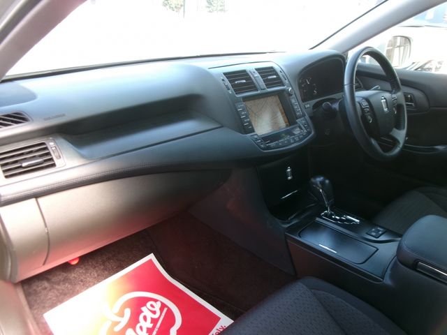 TOYOTA CROWN SEDAN 2009 Image 31