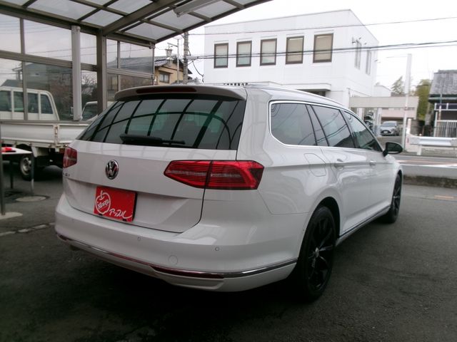 VOLKSWAGEN PASSAT VA 2018 Image 31