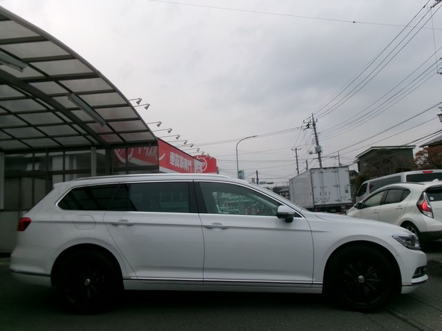 VOLKSWAGEN PASSAT VA 2018 Image 31