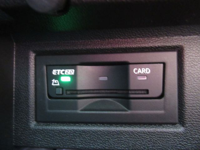 VOLKSWAGEN PASSAT VA 2018 Image 31