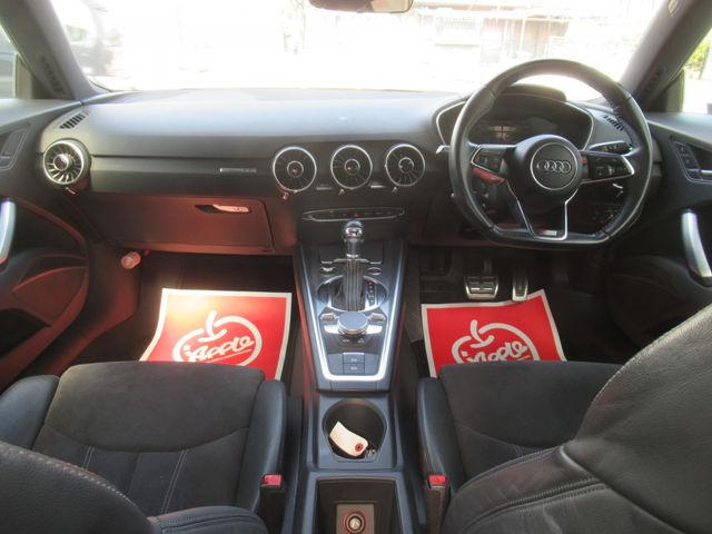 AUDI TT COUPE 2016 Image 31