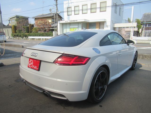 AUDI TT COUPE 2016 Image 31
