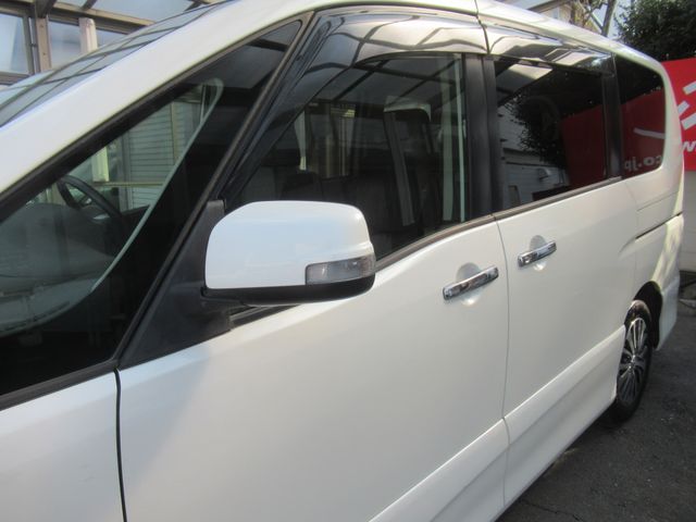 NISSAN SERENA  S-HYBRID 2015 Image 31