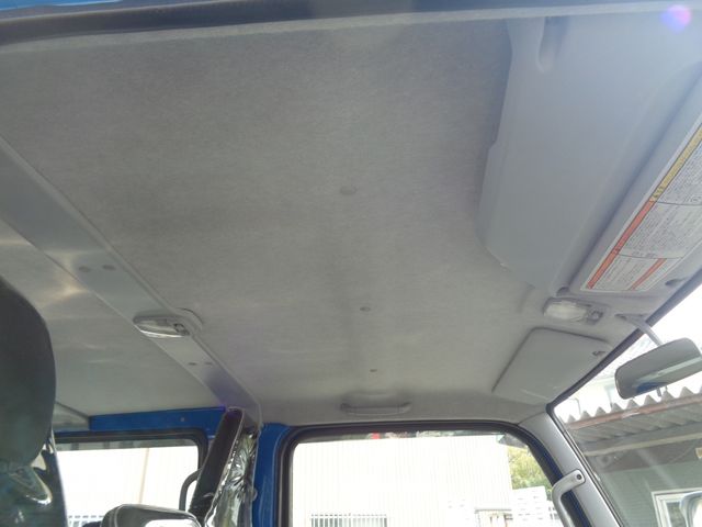 MITSUBISHI CANTER 2019 Image 31