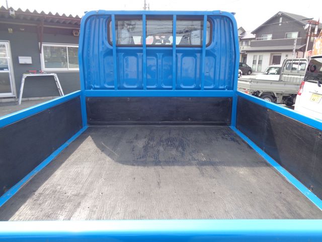 MITSUBISHI CANTER 2019 Image 31