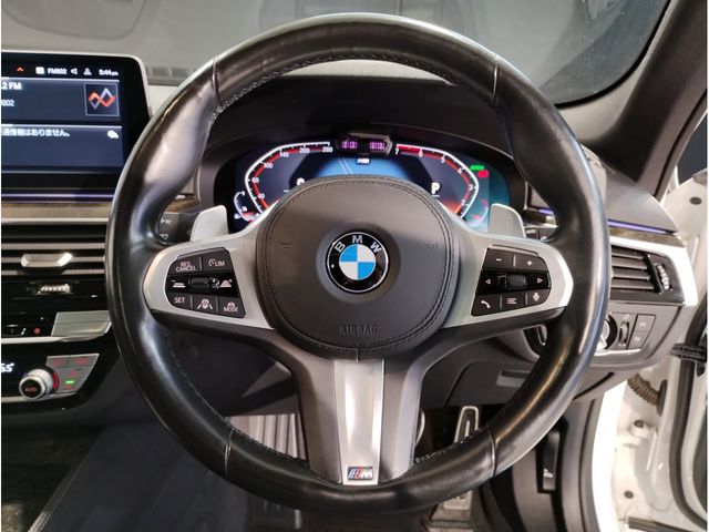 BMW 5SERIES TOURING 2021 Image 31