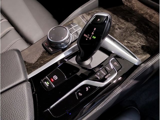 BMW 5SERIES TOURING 2021 Image 31