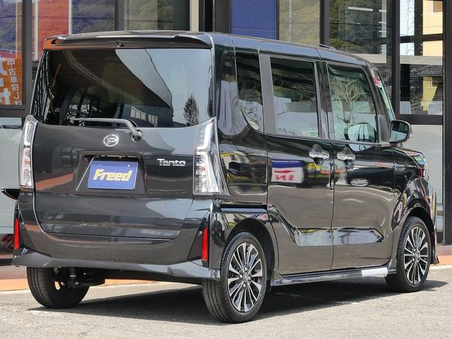 DAIHATSU TANTO CUSTOM 2024 Image 31