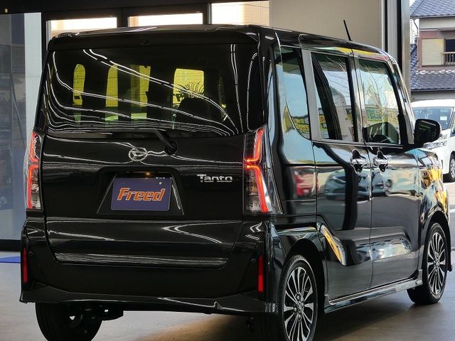 DAIHATSU TANTO CUSTOM 2024 Image 31