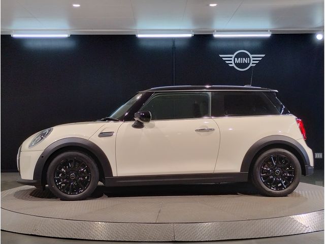 BMW MINI COOPER D 2021 Image 31