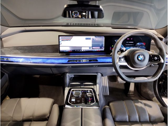 BMW 7SERIES 2023 Image 31