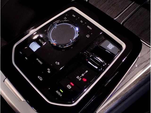 BMW 7SERIES 2023 Image 31