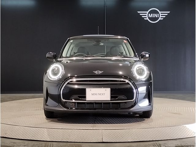 BMW MINI ONE 2023 Image 31