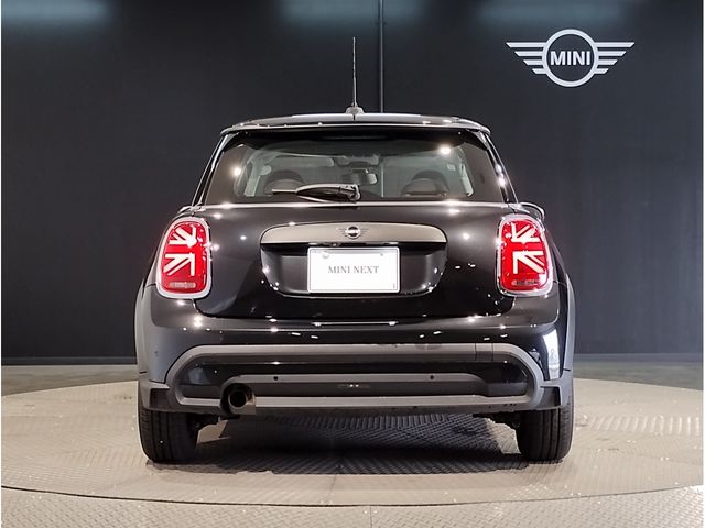 BMW MINI ONE 2023 Image 31